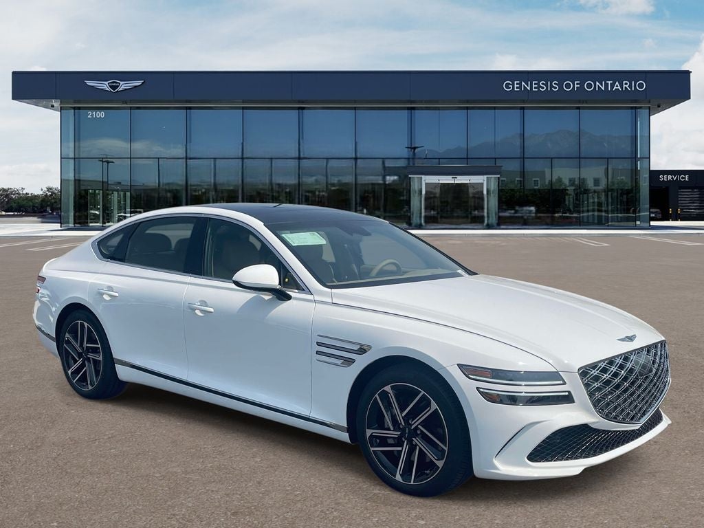 2026 Genesis G80 2.5T ADVANCED in Alta White — front three-quarter view